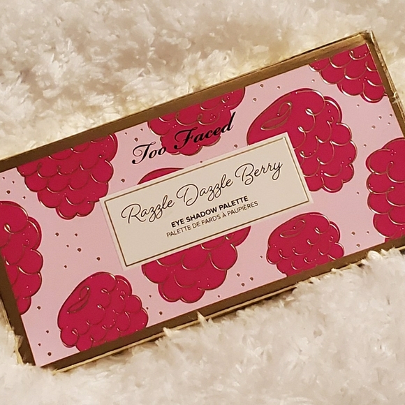 Too Faced Other - NIB Too Faced Razzle Dazzle Eyeshadow Palette